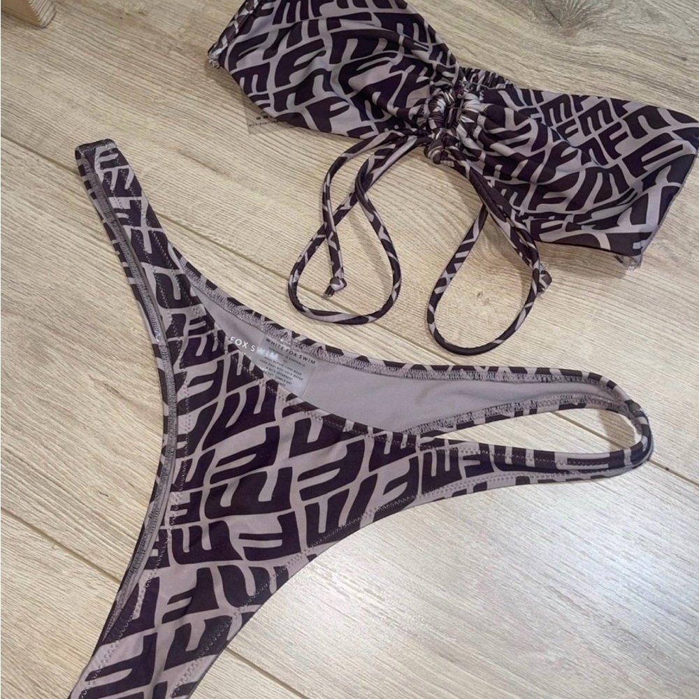 White fox bikini top small. Bottom m
